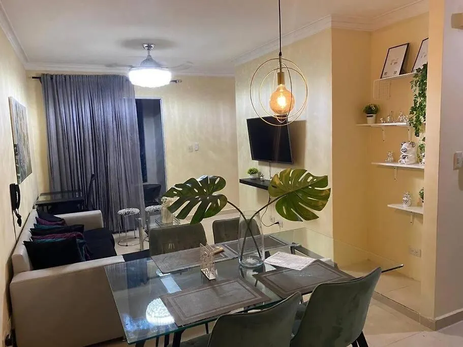Daire Lesnah Apartamento, Jacobo Majluta Los Casabes